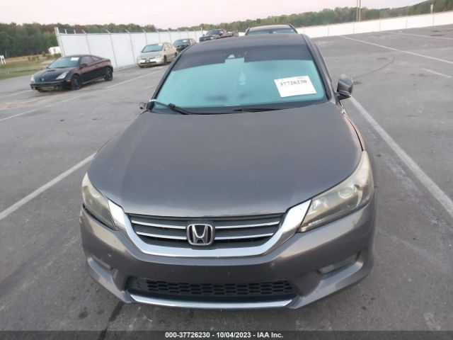1HGCR2F84FA178140 Honda Accord Sedan Ex-l