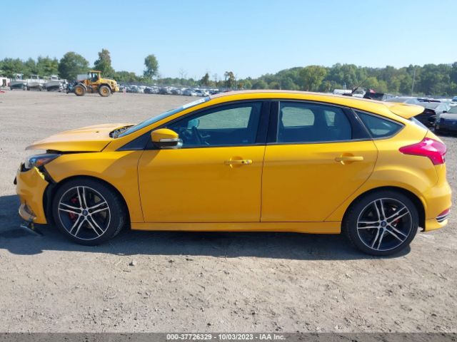 1FADP3L90GL223792 Ford FOCUS ST