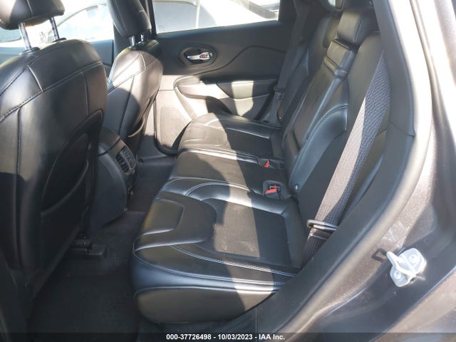 Jeep Cherokee Latitude Plus 2019 1C4PJMLX0KD182614 Image 8