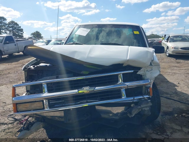 1997 CHEVROLET C/K 1500 VIN: 2GCEC19M3V1139656