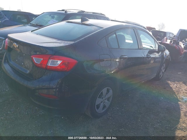 Chevrolet Cruze Ls Auto 2017 1G1BC5SMXH7137116 Image 4