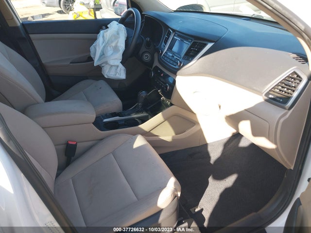 Hyundai TUCSON SE 2017 KM8J33A44HU464990 Image 5