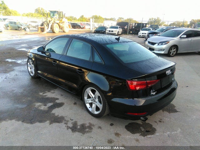 WAUB8GFF5H1019927 Audi A3 Sedan Premium