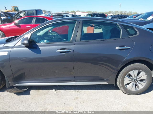 KNAGT4LE6H5009043 KIA Optima Hybrid Base