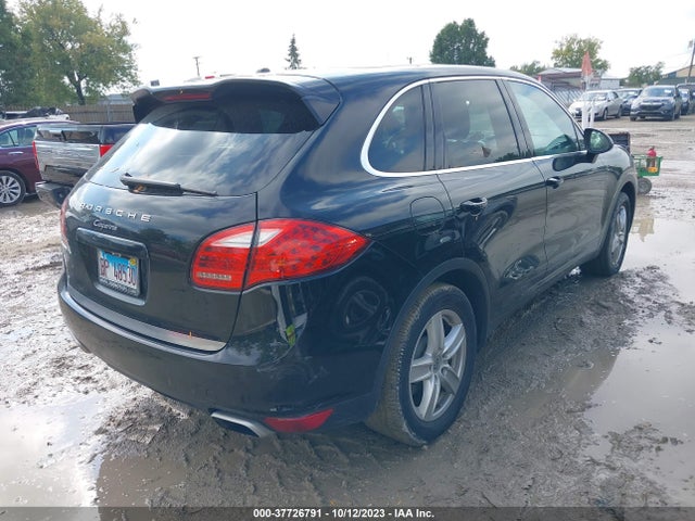 2014 PORSCHE CAYENNE WP1AA2A21ELA01918 Photo 3