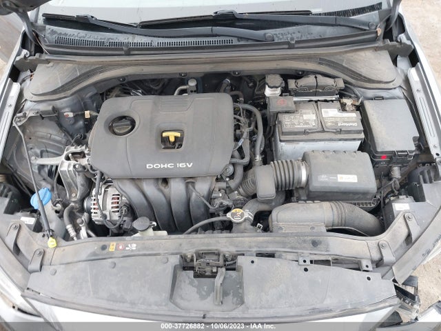 Hyundai ELANTRA SE 2018 KMHD74LF1JU554111 Image 10