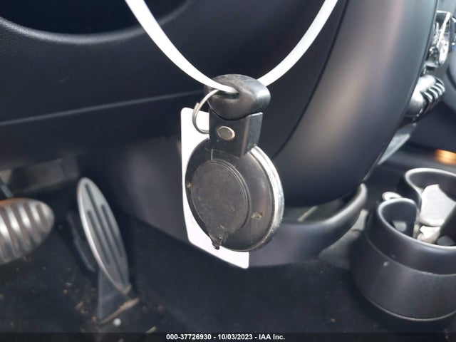 2016 MINI COUNTRYMAN WMWZC3C50GWT09284 Photo 10