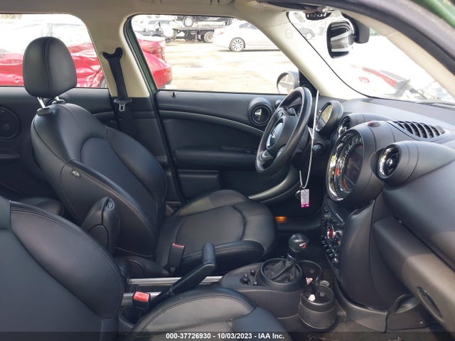 2016 MINI COUNTRYMAN WMWZC3C50GWT09284 Photo 4