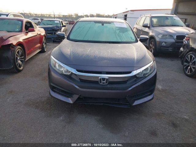 19XFC2F55GE095723 Honda Civic Sedan Lx