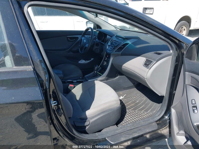 2016 HYUNDAI ELANTRA SE VIN: 5NPDH4AE0GH713473