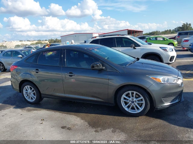 2018 FORD FOCUS SE VIN: 1FADP3F27JL269545