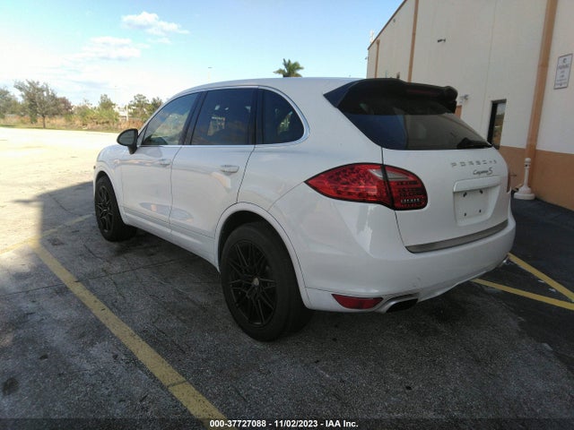 2012 PORSCHE CAYENNE WP1AA2A20CLA05326 Photo 2