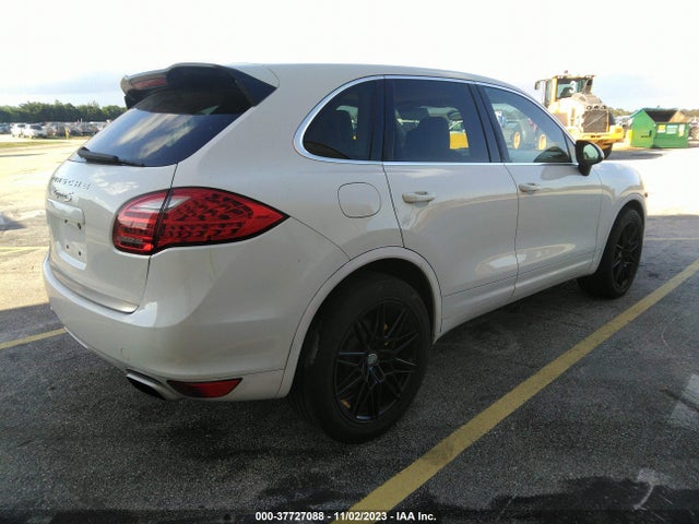 2012 PORSCHE CAYENNE WP1AA2A20CLA05326 Photo 3