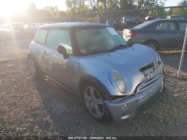2004 MINI COOPER S WMWRE33434TD80691 Photo 0