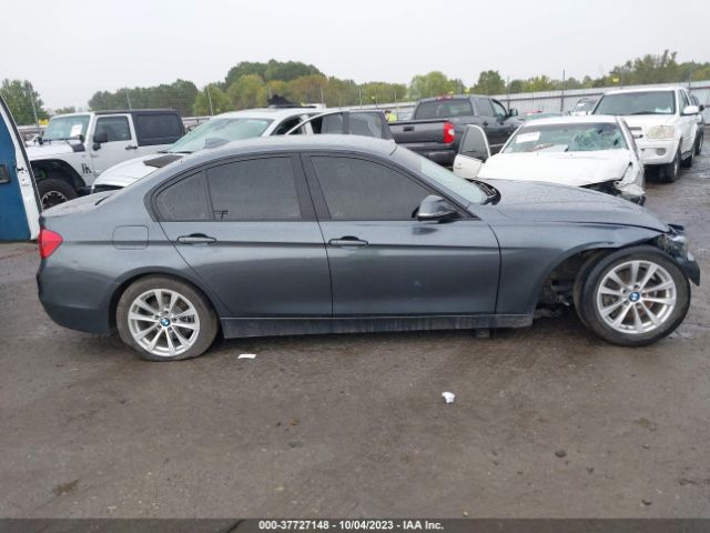 WBA8E1G52JNU89417 BMW 320i