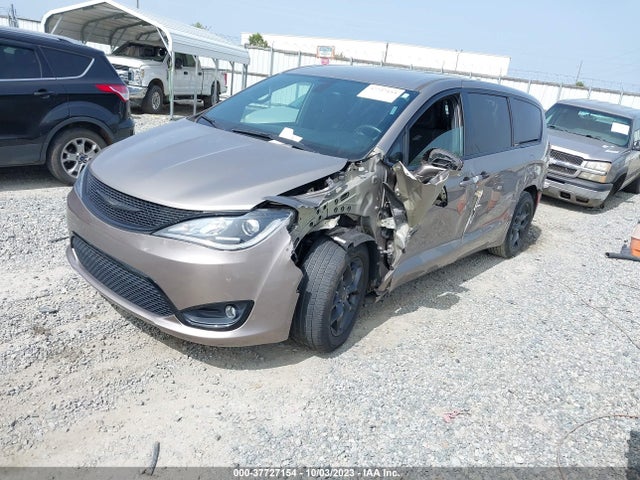 2C4RC1FG9JR305996 Chrysler Pacifica Touring Plus