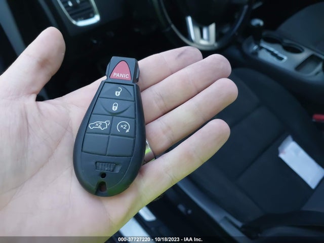 2011 DODGE DURANGO CREW VIN: 1D4RE4GG3BC743923
