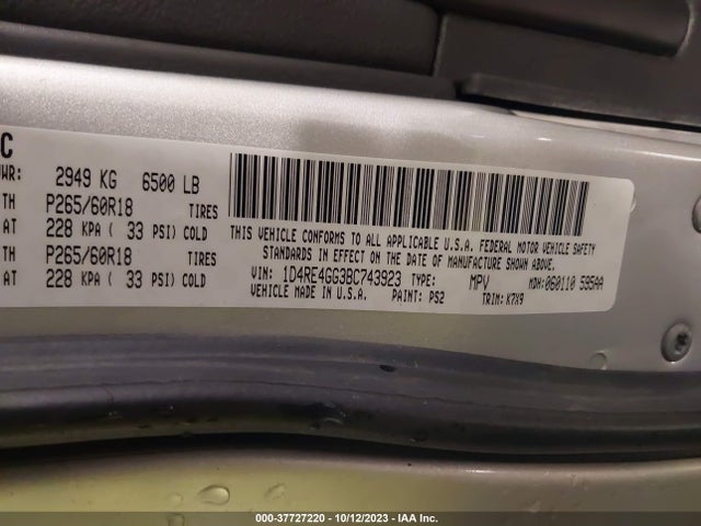 2011 DODGE DURANGO CREW VIN: 1D4RE4GG3BC743923