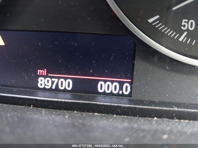 BMW 320i 2017 WBA8A9C51HK619814 Image 7