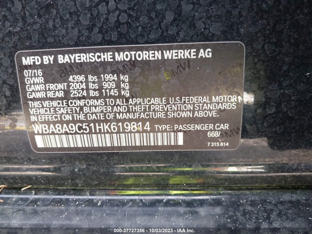 BMW 320i 2017 WBA8A9C51HK619814 Image 9