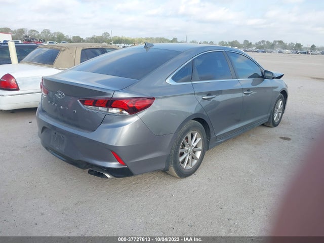Hyundai SONATA SE 2018 5NPE24AF1JH688962 Image 4