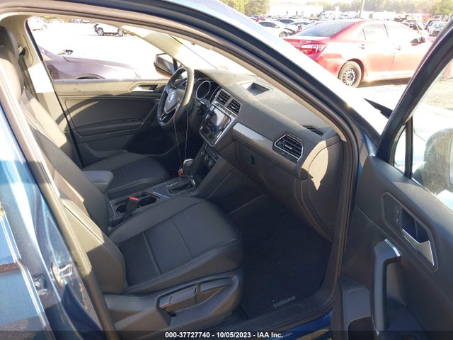 3VV3B7AX1LM021471 Volkswagen Tiguan Se/sel/se R-line Black