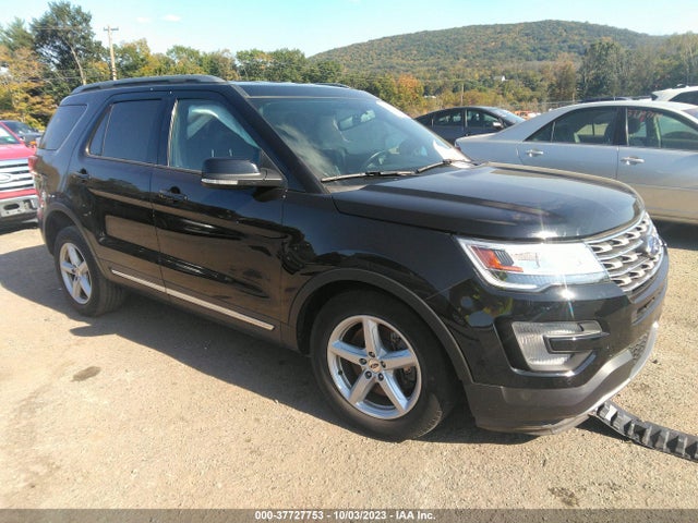 Ford EXPLORER XLT 2017 1FM5K8D88HGD75146 Image 1