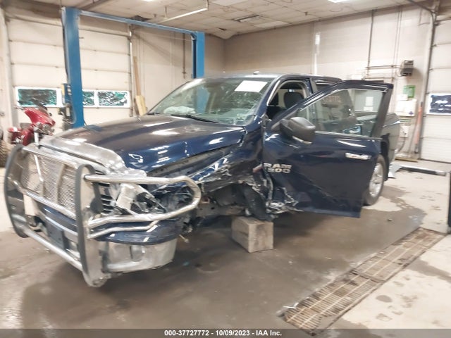 RAM 1500 Big Horn 2015 3C6RR7LT6FG597372 Image 2