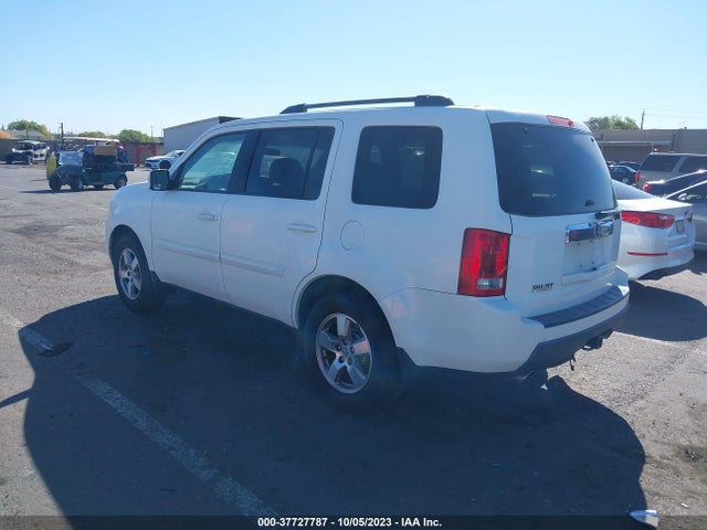 2011 HONDA PILOT EX VIN: 5FNYF3H47BB028893