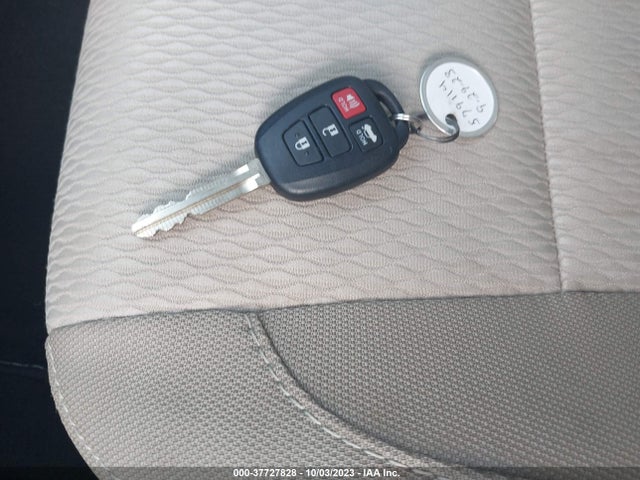 2016 TOYOTA COROLLA L/LE/S/S PLUS/LE PLUS VIN: 2T1BURHE1GC579114