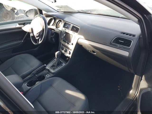 3VW217AU7FM014562 Volkswagen Golf Tsi S