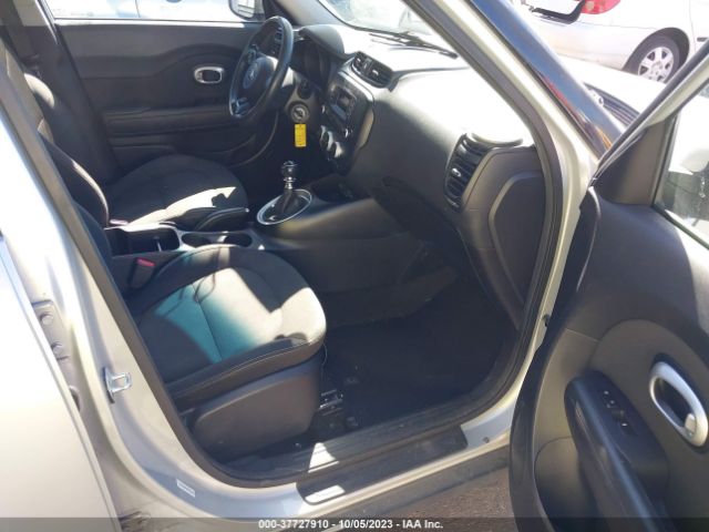 KNDJN2A24F7776732 KIA Soul Base