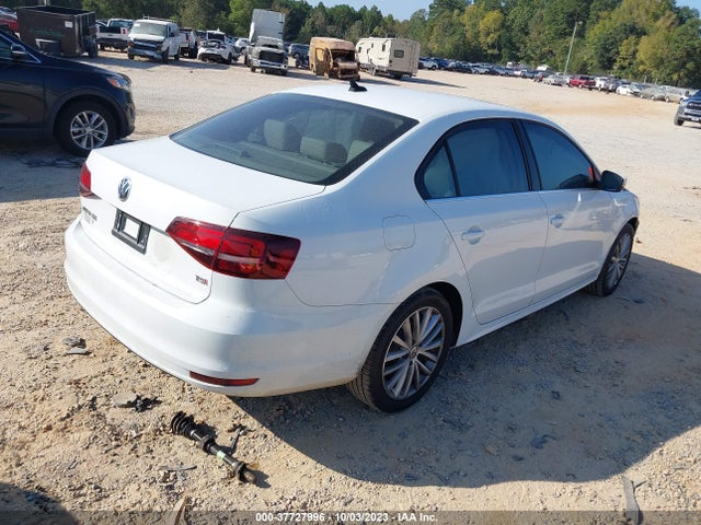 3VWL07AJ5GM375402 Volkswagen Jetta Sedan 1.8t Sel