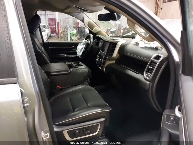 1C6SRFJT1KN529321 RAM 1500 Laramie