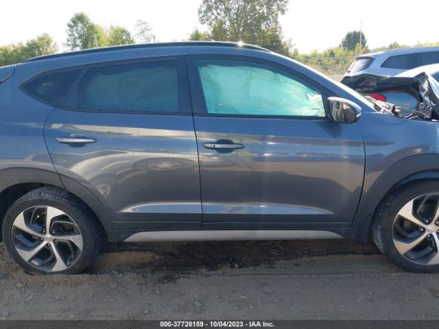 KM8J3CA28JU670480 Hyundai Tucson Value