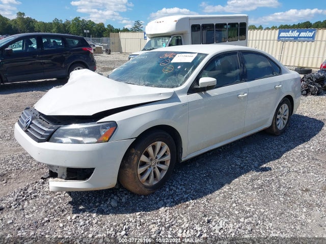 1VWAS7A35FC027960 Volkswagen Passat 1.8t Wolfsburg Ed