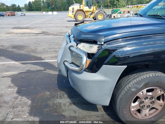 2002 CHEVROLET AVALANCHE VIN: 3GNEK13TX2G192254