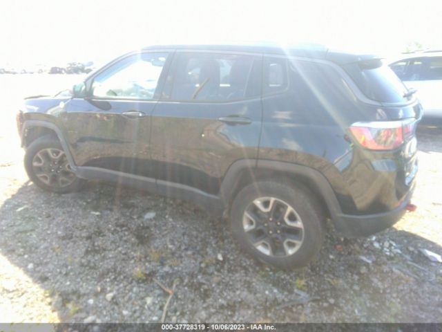 3C4NJDDBXJT410573 Jeep Compass Trailhawk
