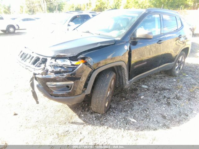 3C4NJDDBXJT410573 Jeep Compass Trailhawk