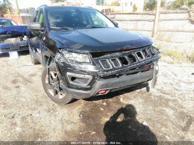 3C4NJDDBXJT410573 Jeep Compass Trailhawk