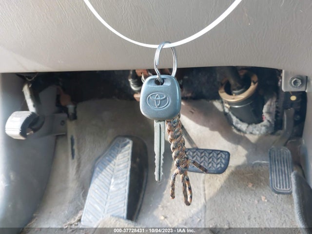 2009 TOYOTA SIENNA CE/LE VIN: 5TDZK23C09S262162