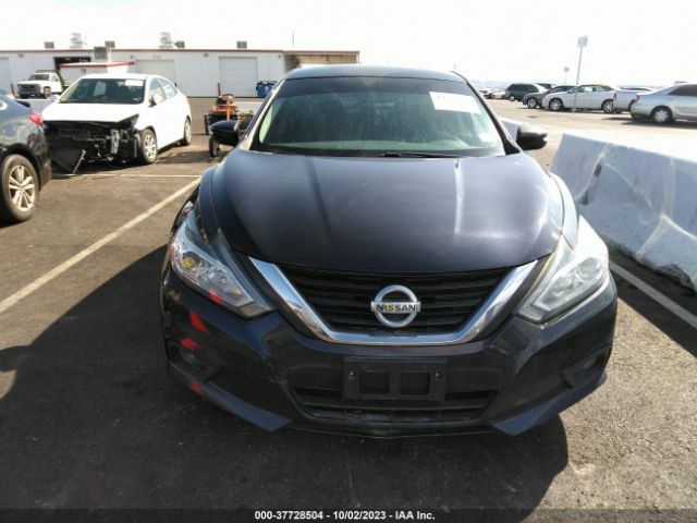 1N4AL3AP2JC205723 Nissan Altima 2.5 Sl