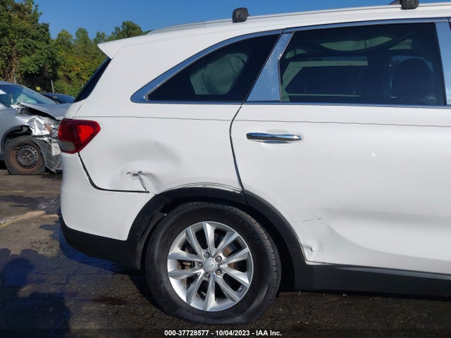 KIA SORENTO LX 2016 5XYPG4A56GG010290 Image 6