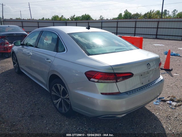 1VWSA7A3XMC000631 Volkswagen Passat 2.0t Se