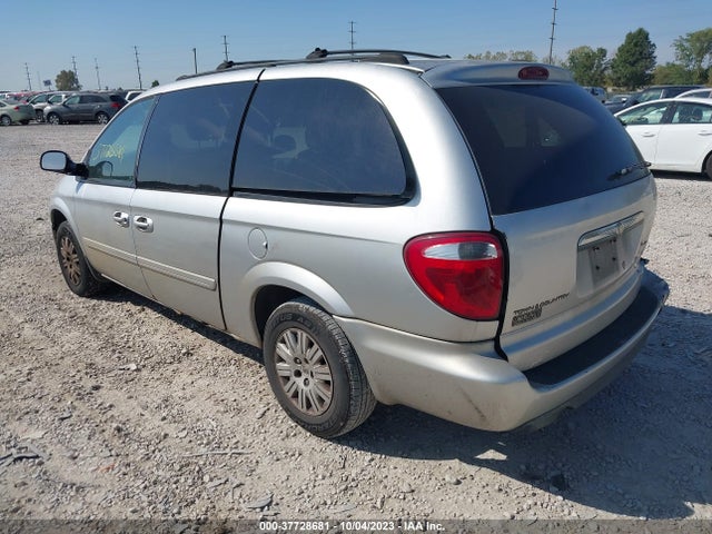 2005 CHRYSLER TOWN & COUNTRY LX VIN: 2C4GP44R95R517918