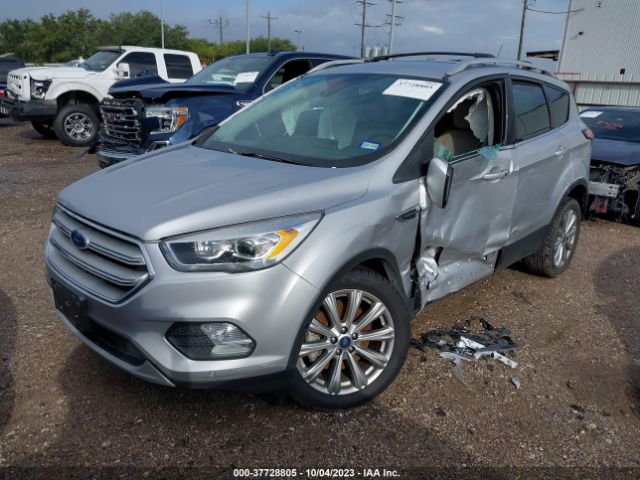1FMCU0J90JUD03980 Ford Escape Titanium