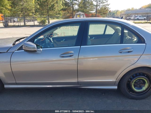 WDDGF8AB8EA896728 Mercedes-Benz C-class C 300