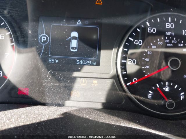 5XXGT4L35JG258596 KIA Optima Lx