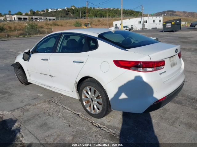 5XXGT4L35JG258596 KIA Optima Lx