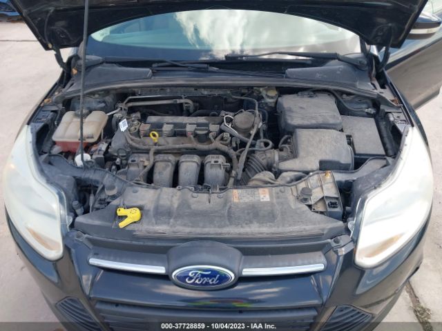 1FADP3F23EL305608 Ford FOCUS SE